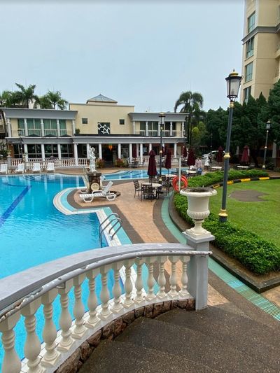 Swimming pool at Astoria Park Condominium Singapore