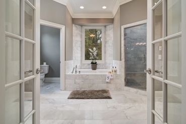 Primary Bathroom Suite with soaker tub
