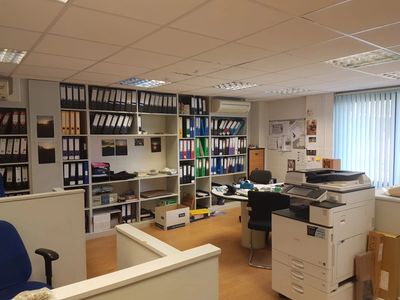 MB Professional Beauty Office Space