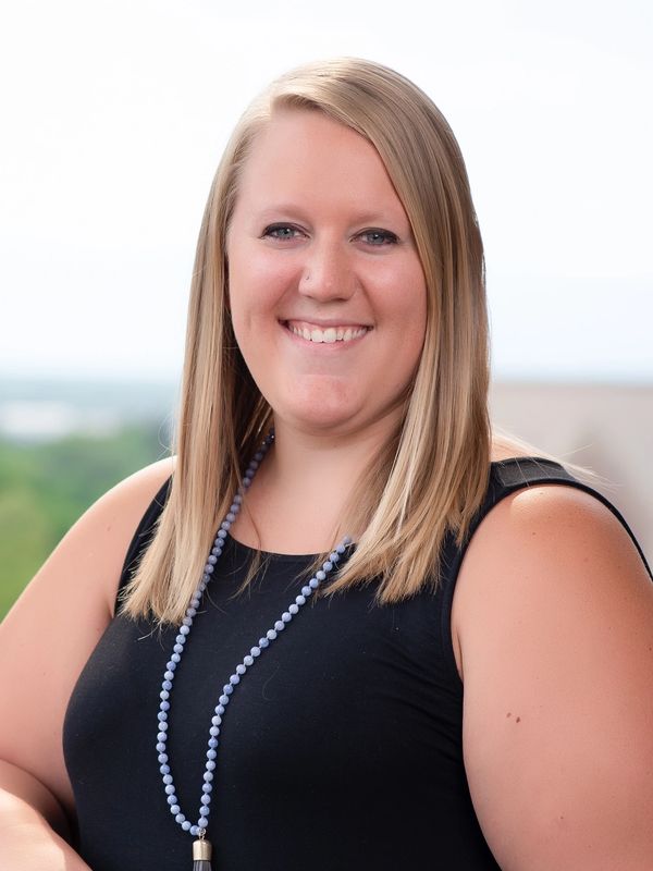 Beth Pearson, LCSWA — therapist at Bold & Blooming Counseling in Raleigh, North Carolina, LCSWA