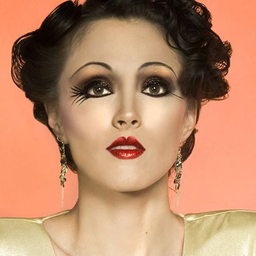 Airbrush Makeup by Synthe for Syntheonline.  Forties reflection.