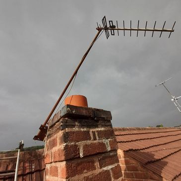 local tv aerial fitters Stoke on trent - stafford - Crewe 
07454891903