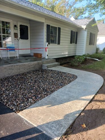 Sidewalk concrete installation Niskayuna