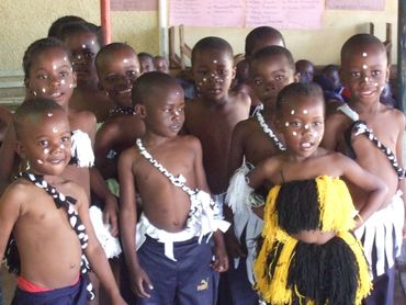 Photo location is Zimbabwe.