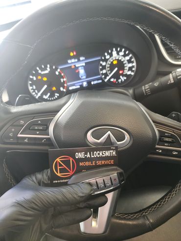 Infiniti all-keys-lost emergency key replacement in Las Vegas programming new smart keys on-site