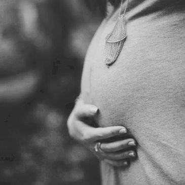 Pregnant
Embarazada
Bilingual doula