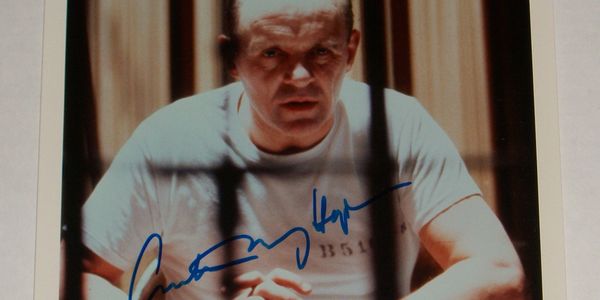 Anthony Hopkins color 8"x 10" glossy photo signed autographed
