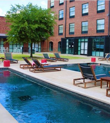 Nylo Hotel Hilton Las Colinas Pool