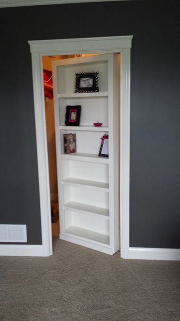 Hidden bookcase door