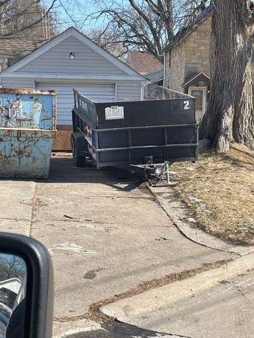 Drop off in rock island Illinois,we can get our dumpsters in spots convenient for u to load