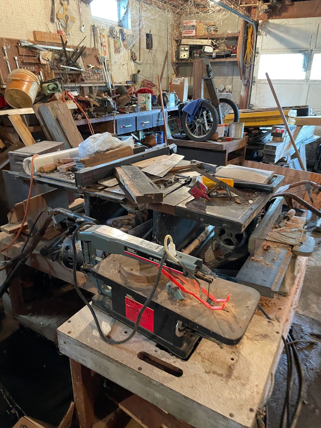 Estate clearout in leclare iowa