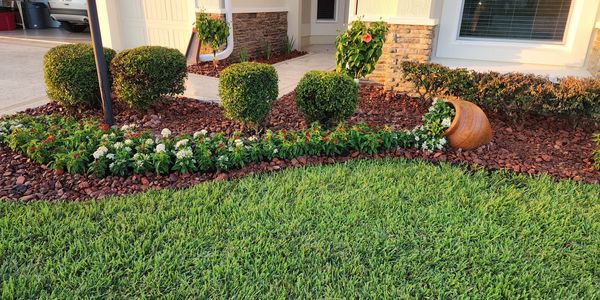 spill pot and rock instalation villages  Florida  ocala lady lake  wildwood