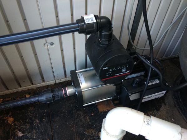 Grundfos CMB-SP-3-28 Pump with PM2 Pressure Manager Controller