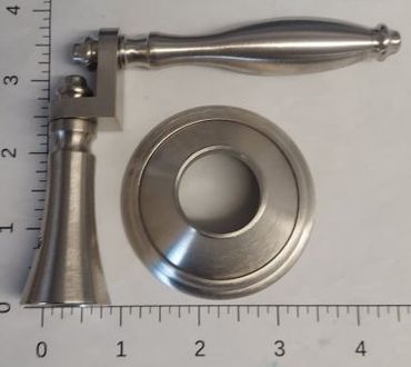 Gothic / Arche Style Lever Handle & Escutcheon  #9-8T5L12E7-SN