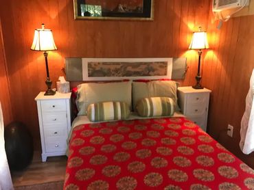 yoga tree house master bed room