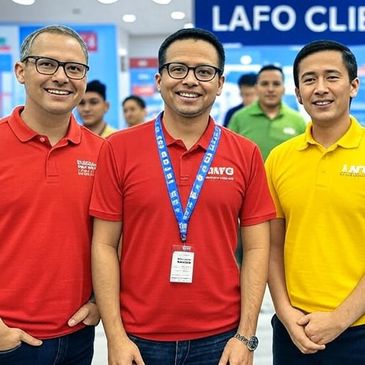 Group of sales team members at trade show excited for the close they had due to FQ3C™ Certifications