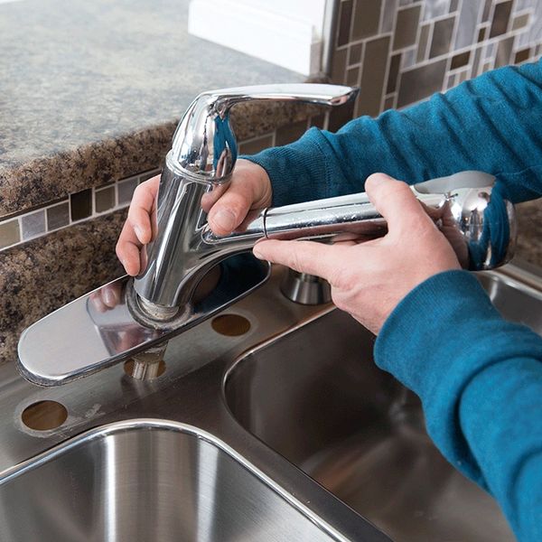 kitchen faucet installation 
#plumber
Plumbing service
Faucet repair 