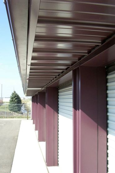 2' overhang on all storage units at Northwest Storage in Rochester MN