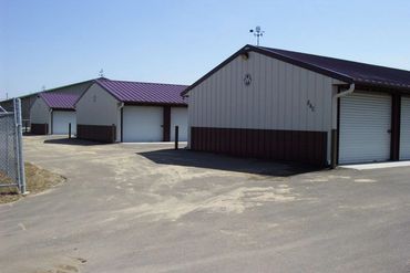 Entrance to Northwest Storage at 840 40th St NW in Rochester MN