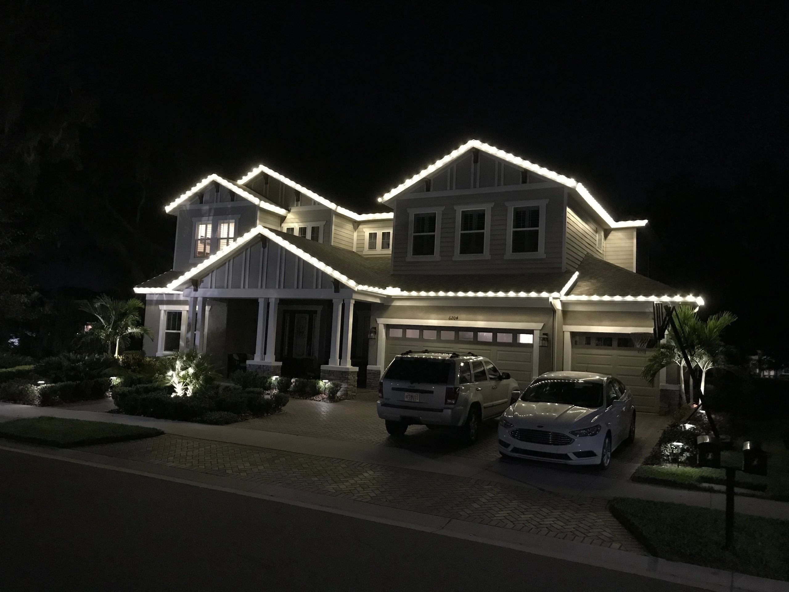 HANG MY CHRISTMAS LIGHTS FLORIDA Home