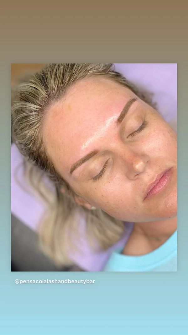 Natural Ombré Powder Brows