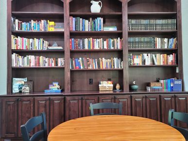 Office library organizing services.