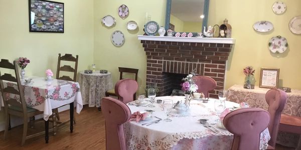 Treat your Mom to a special day!