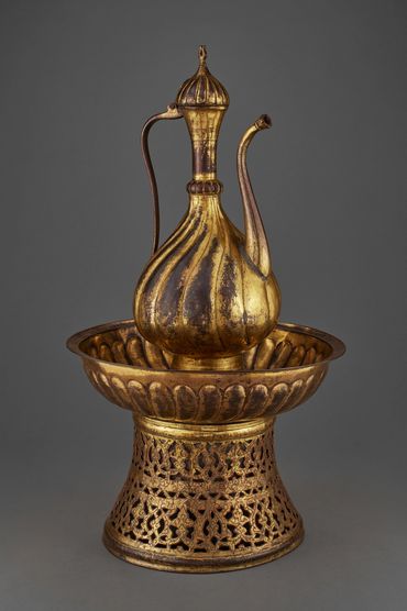 Tombak Ewer and Basin, Ottoman Turkey, 16th or 17th century