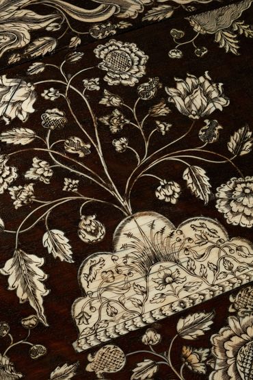 Vizagapatam Ivory-inlaid rosewood dressing box, east India, 1740-60