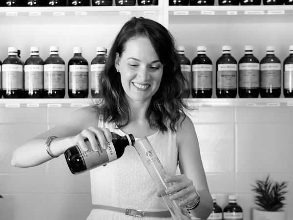 Amanda Brandt Naturopath & Nutrition. Metabolic Balance Practitioner, Herbal Medicine