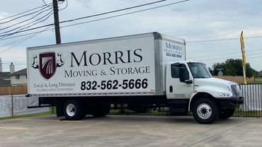 Professional moving truck Long distance movers in Spring, Houston, and Montgomery county.