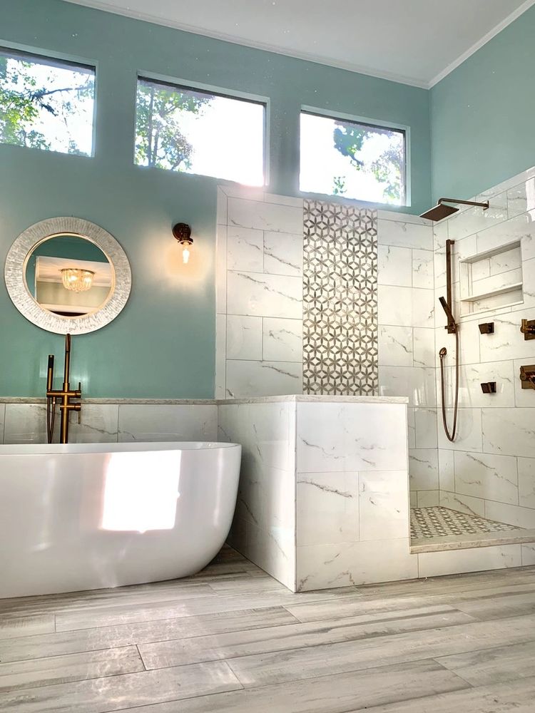 Home Page cover image Master bathroom.