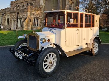 Daisy, our Edwardian style wedding car