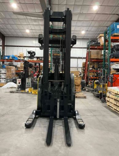 Front view of a Hyster N45ZR2-18.5 reach truck forklift inside a warehouse.