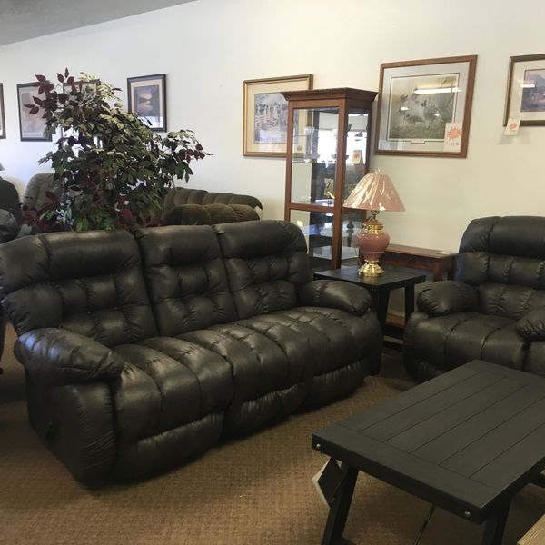 Leather Furniture in New Hampshire
