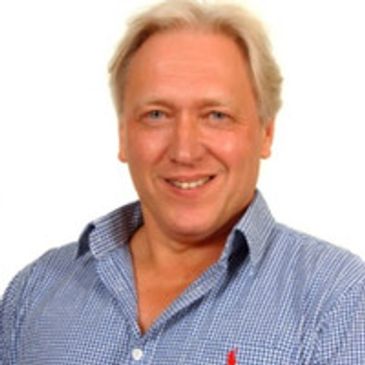 Paul Warwick - Director