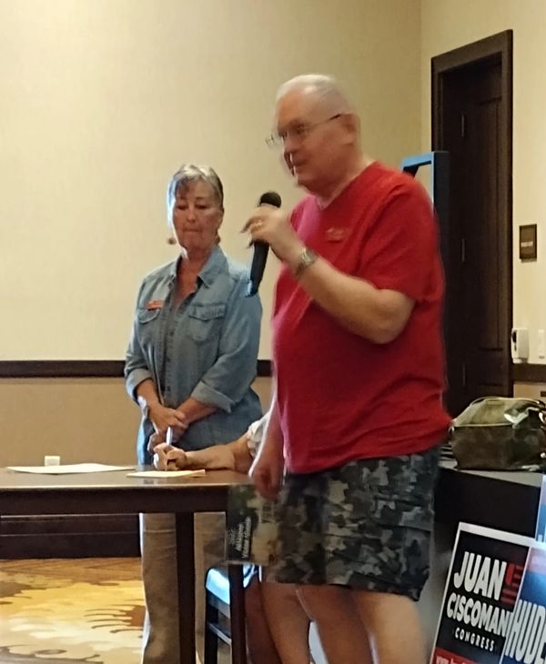 Communications Chairman Tod Tolson