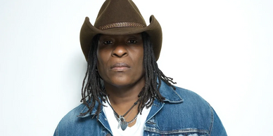 Image of Tracey Blake