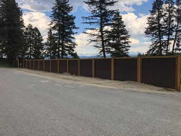 custom fencing privacy fence wood fence installation perimeter fence durable fences security fencing