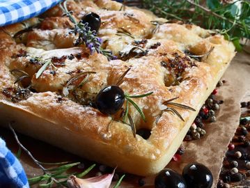 9" Round Loaf - Kalamata Olive Sourdough Focaccia