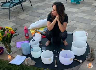 sound bowl class outside