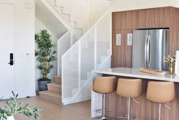 8900 Ramsgate - Professionally Designed Interiors