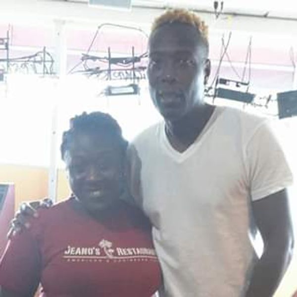 I always come here for the best Haitian food. It reminds me of home-cooked meals from Gonaïves.