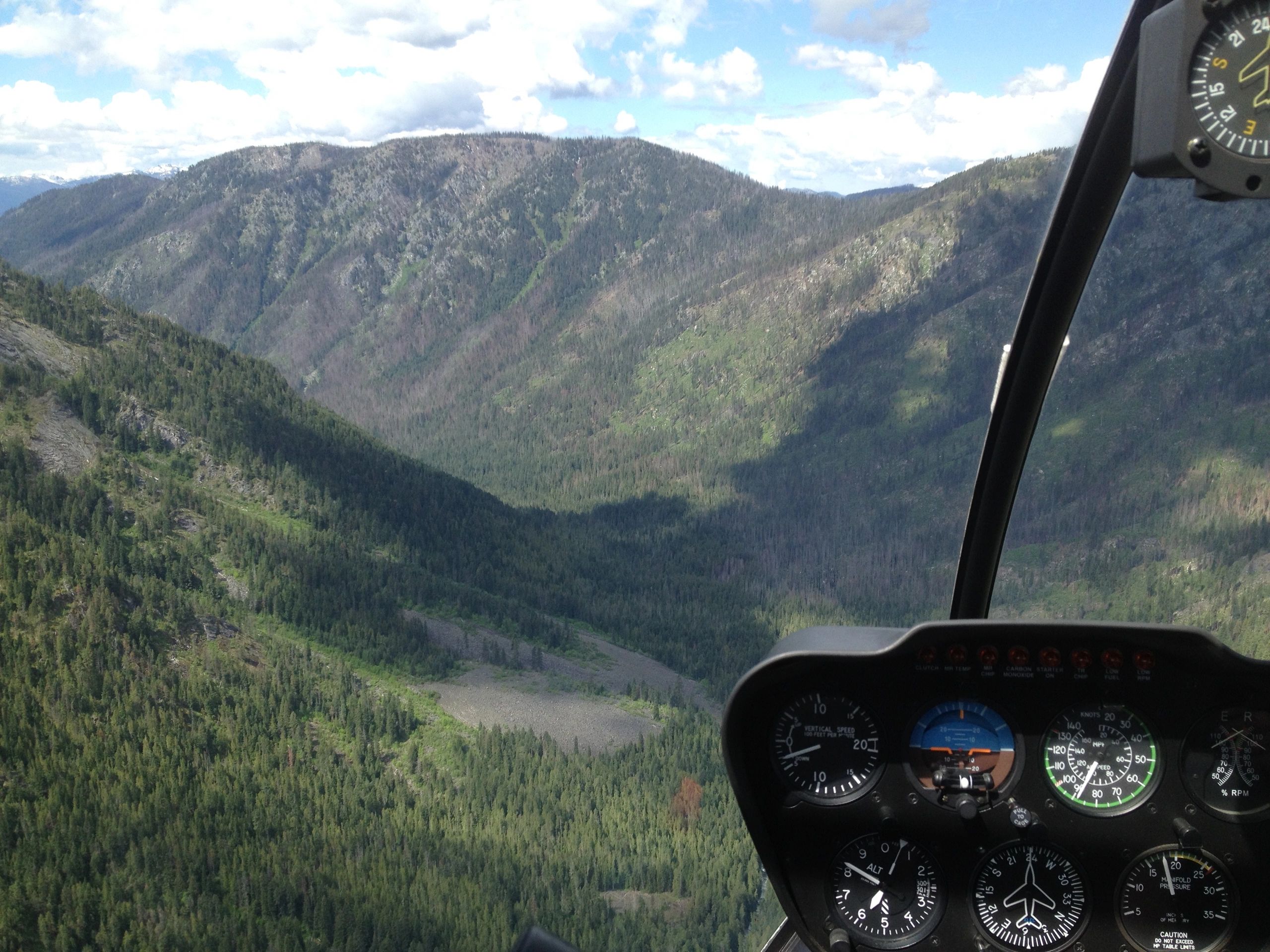 Back country flying in an R44.