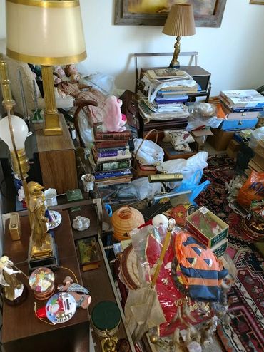 Professional packing of antiques