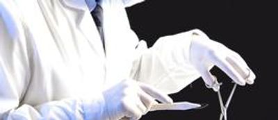 Maria Socolof's chronic pain healing journey. Image of a surgeon.
