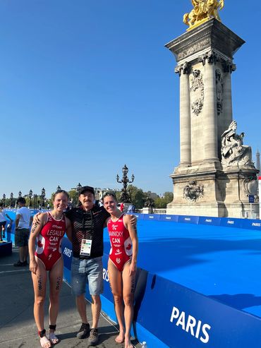 Athletic Therapist with female triathletes in Paris at the olympic trials