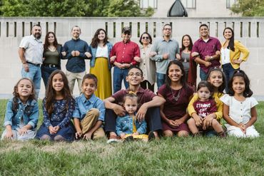 Large family photo session Kansas City