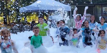 Foam parties are great for entertaining families and friends. Birthday Parties, Graduations and more