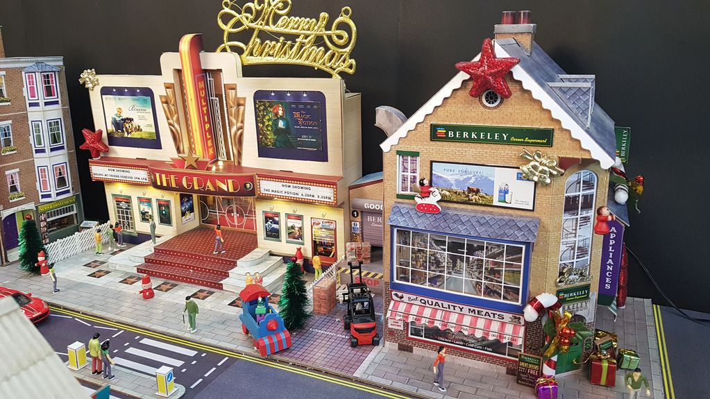 A Christmas Layout made from 
The CityBuilder Apartment Building Kit, Multiplex Cinema Kit and Corne